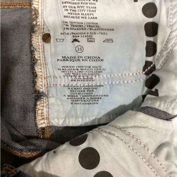 BlankNYC Jeans Women’s Size 25 Color Blue Skinny Classique Distressed Jeans - Picture 5 of 8